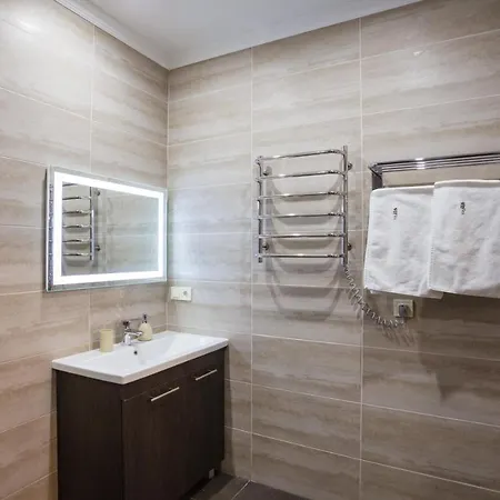 911 Khreshchatyk Aparthotel